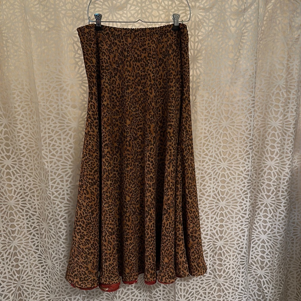 🐆 Vintage Reversible Leopard/Floral Maxi Skirt